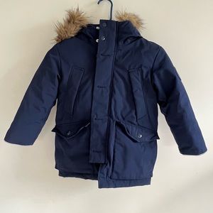 Kids hooded coat with fur 5-6 yrs old